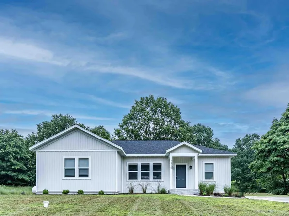7920 W Juniper Beach Rd, Mears, MI 49436