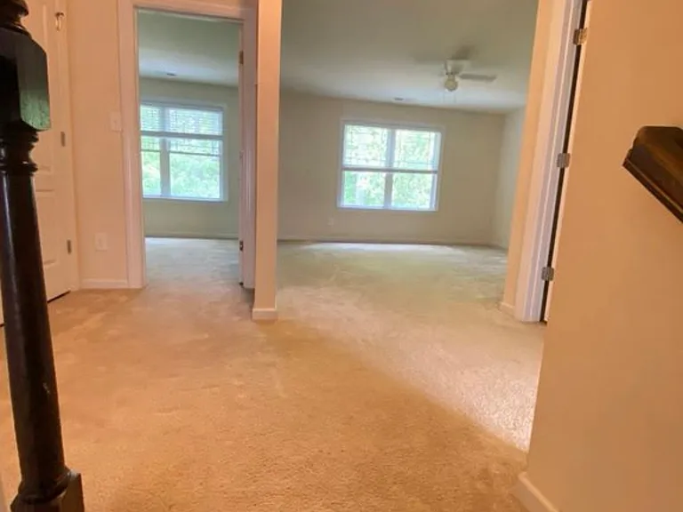 500 Lena Cir — Photo 13