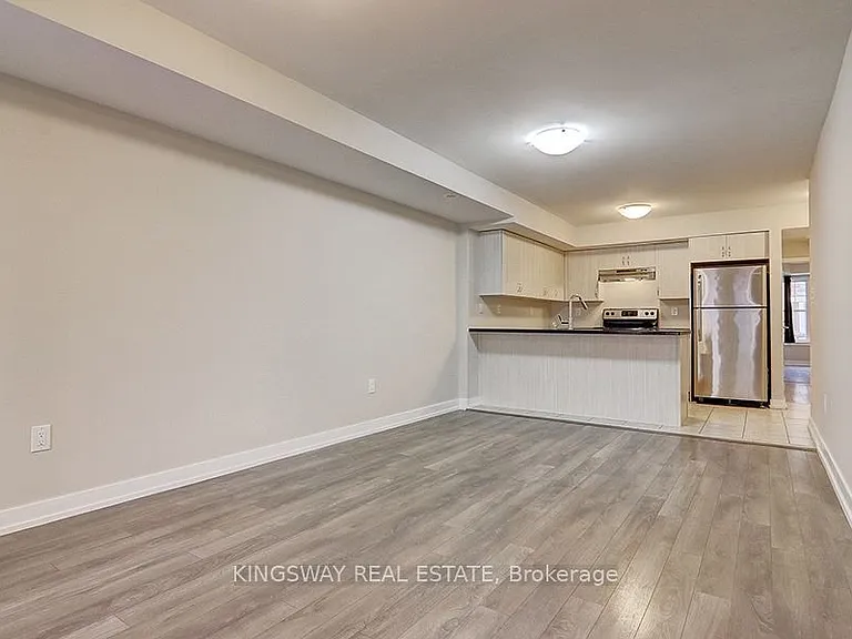 100 Parrotta Dr #92 — Photo 5