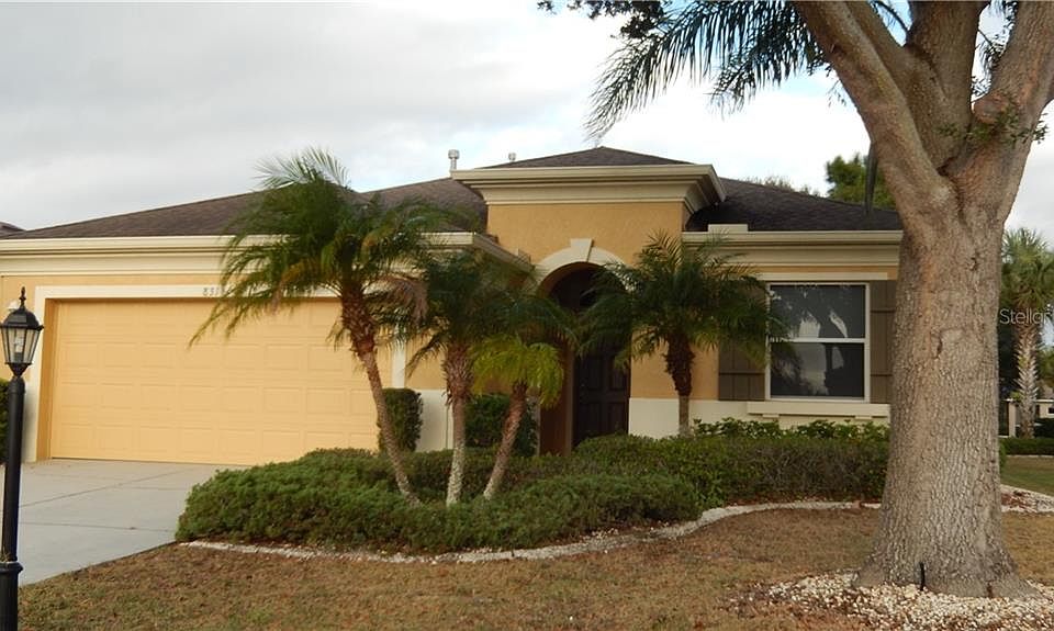 1st image of 831 King Leon Way
