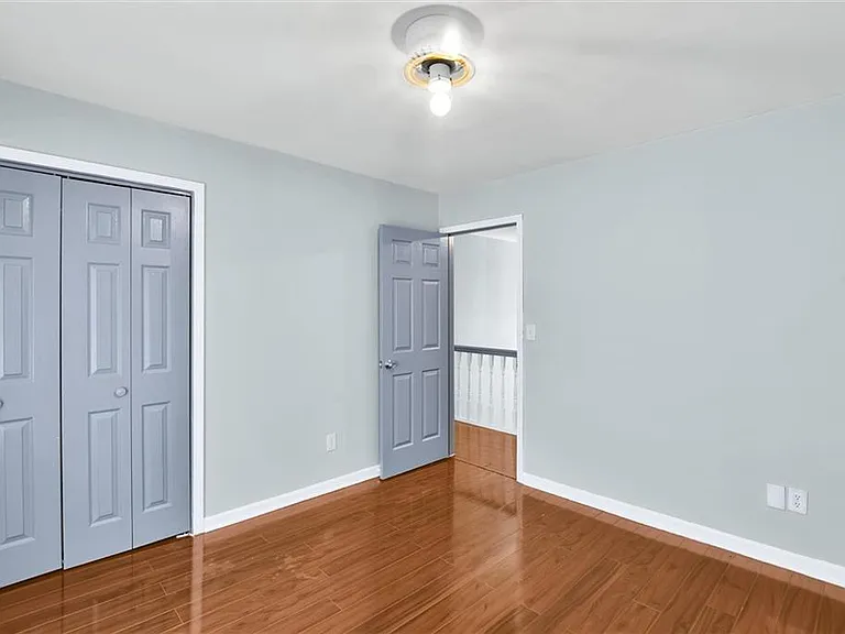 514 Rams Ct — Photo 43