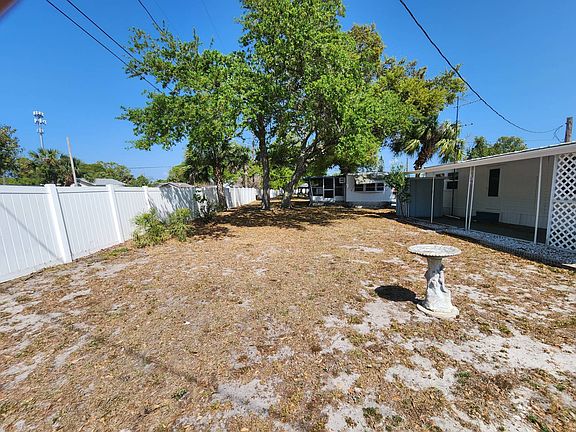 5th image of 4125 Park St N Lot 3
