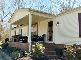 154 Woodchip Ln, Forest City, NC 28043