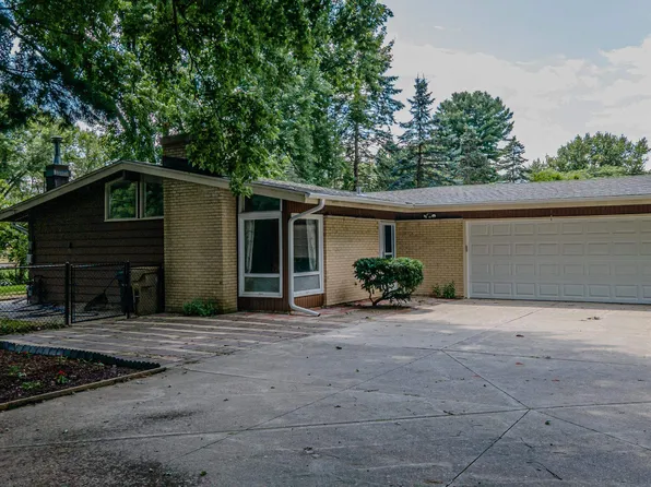 5813 Barton Rd, Madison, WI 53711