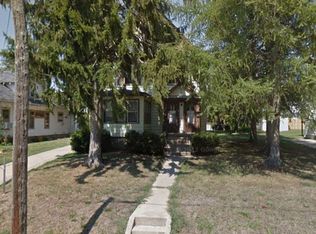 844-846 W Avon, Freeport, IL 61032