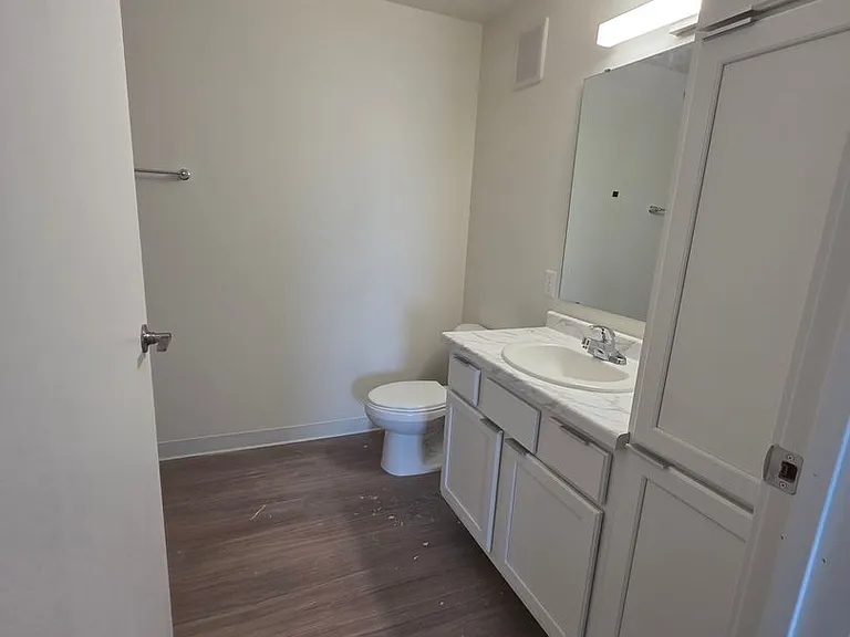 Rail10 Lofts — Photo 89