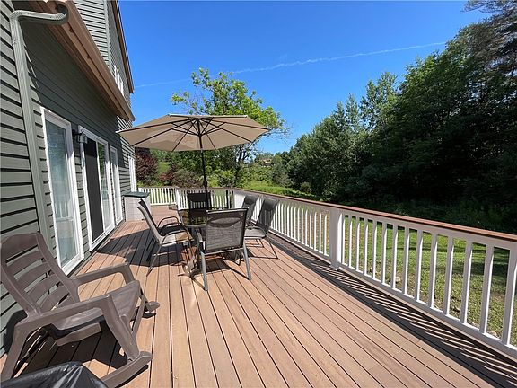 3rd image of 235 Grayson Dr