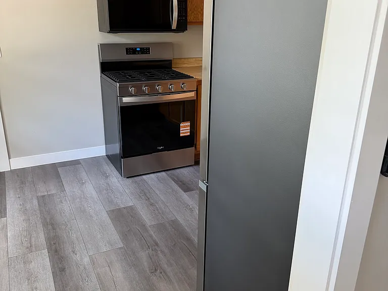 219 S Lafayette St — Photo 4