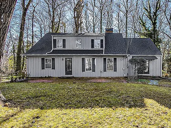 1402 Roanoke Dr — Photo 42