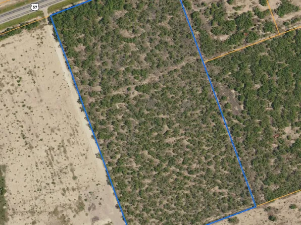 1173 HIGHWAY 57 HWY, La Pryor, TX 78872