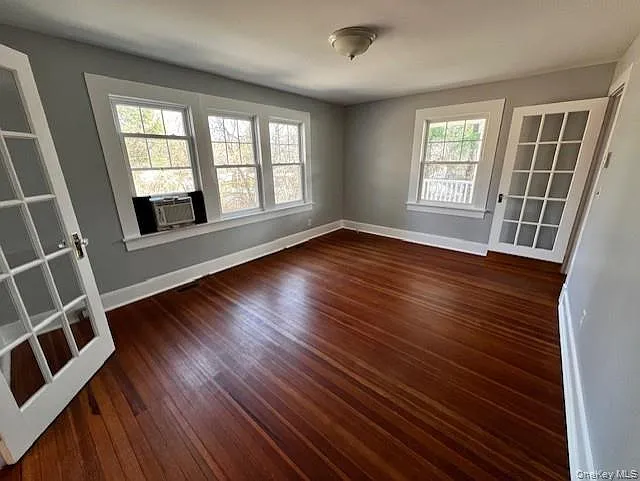 3 bed, 1.5 bath, 1363 sqft, $3,400 — Photo 4
