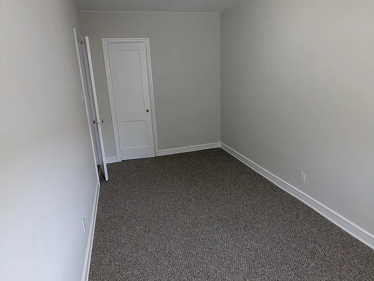 35 N 18th St #2AE — Photo 18