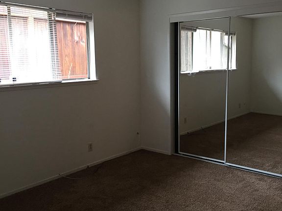 5th image of 4503 Casa Ct