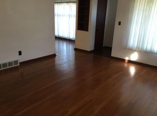 135 East Blvd, Garfield heights, OH 44125