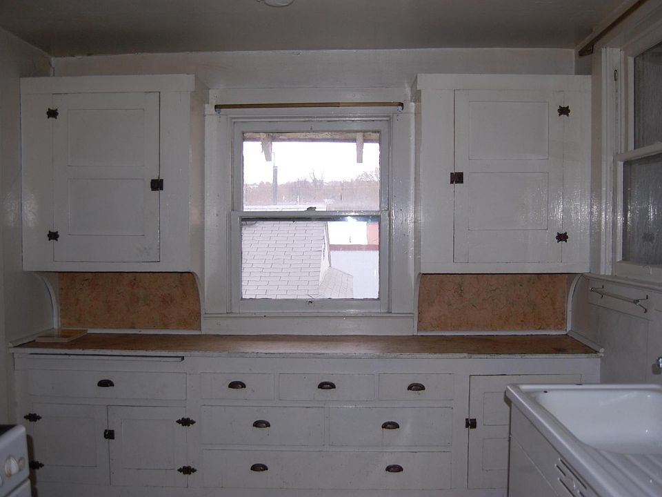 Kitchen counter space