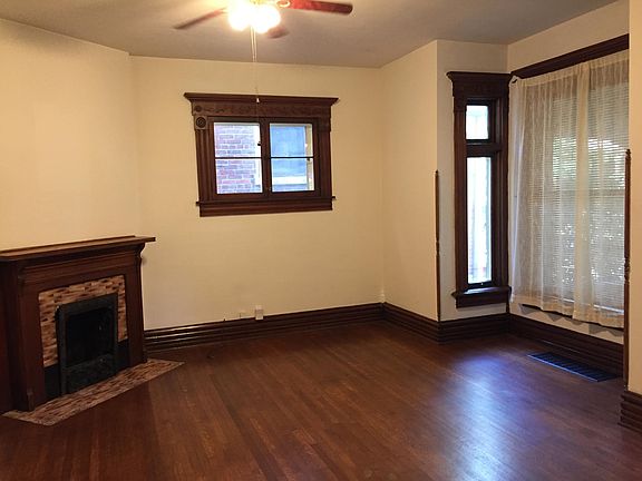 4th image of 1315 1/2 Forsythe Ave
