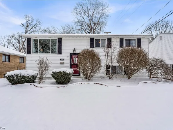 4013 W 176th St, Cleveland, OH 44111