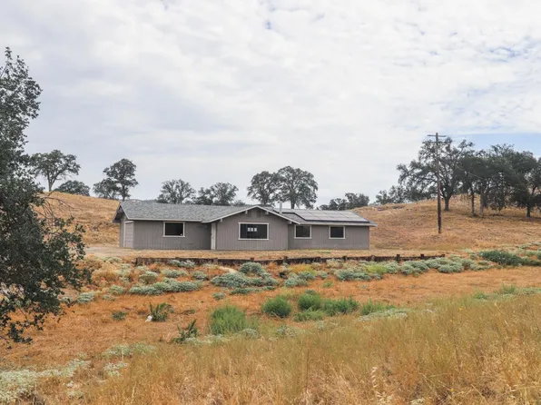39503 S Lilley Way, Coarsegold, CA 93614