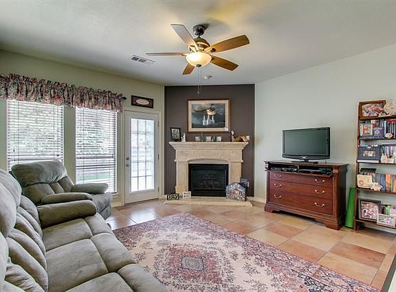 4th image of 2817 Bull Shoals Dr