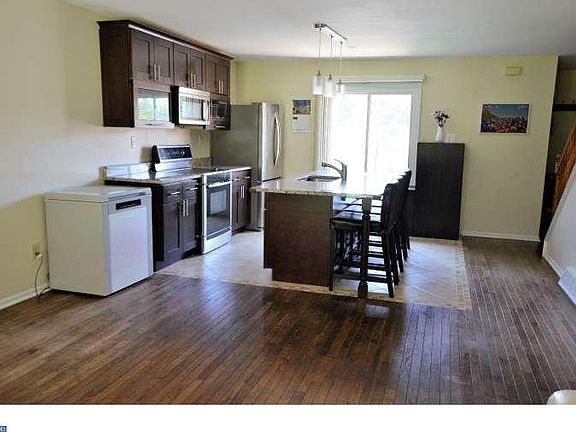 4th image of 1747 W Chester Pike Unit 24