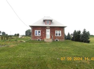 11049 Victory Rd, Erie, MI 48133