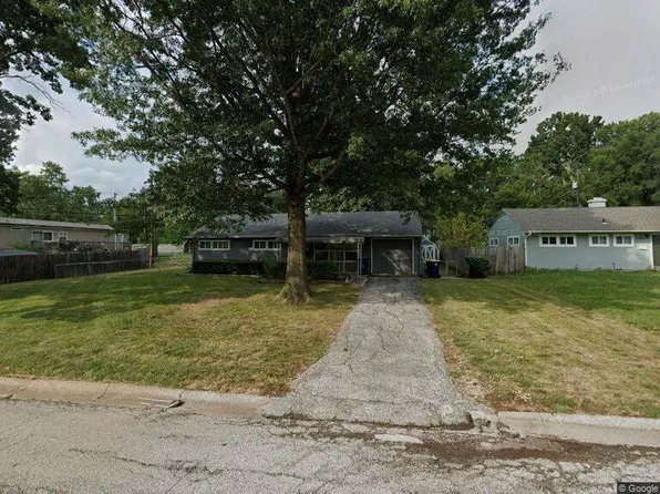 7206 E 108th Ter, Kansas City, MO 64134
