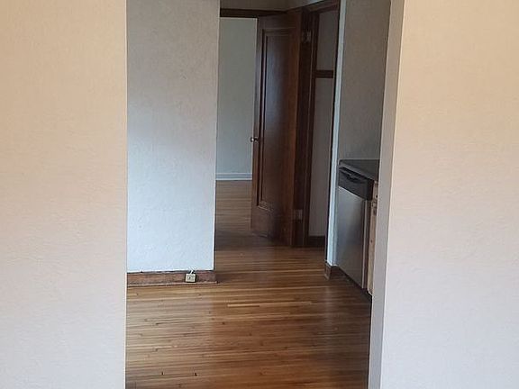 3rd image of 3332 Nicollet Ave #11445369