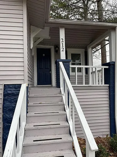 212 6th Ave Photo 1