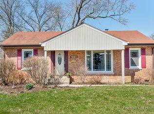 1220 Sunset Rd, Wheaton, IL 60189