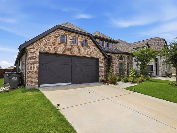 4th image of 6038 Priory Dr