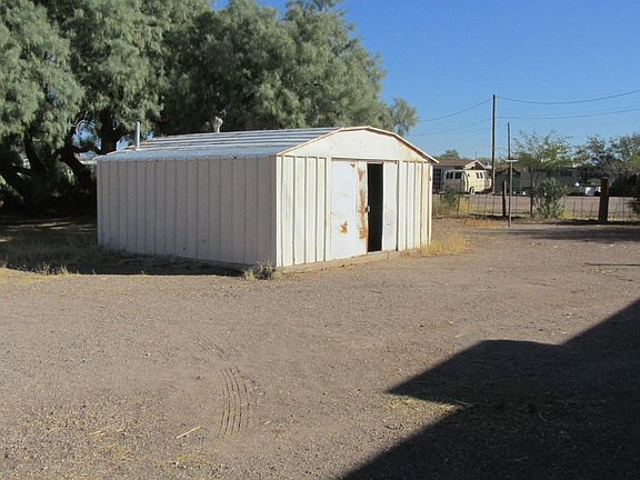 3rd image of 4740 W Camino Elario