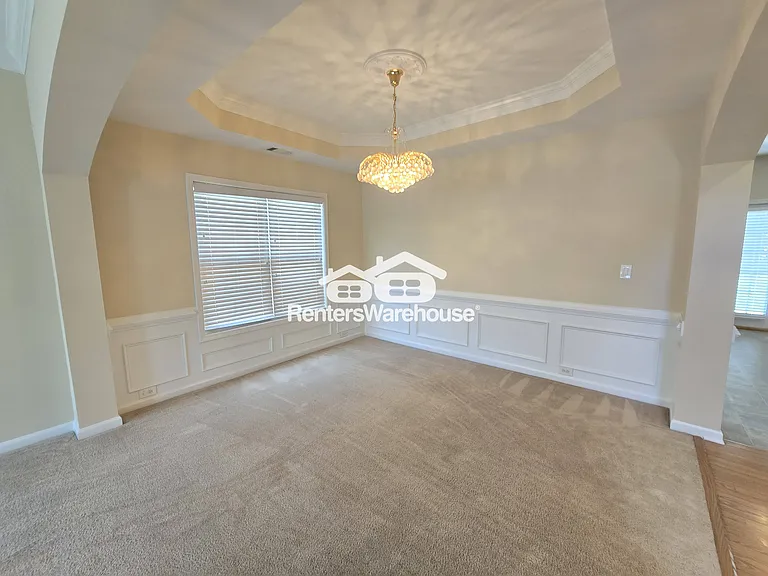 2761 Autumn View Dr — Photo 4