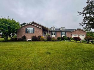 3854 Bainbridge Dr, Pulaski, VA 24301