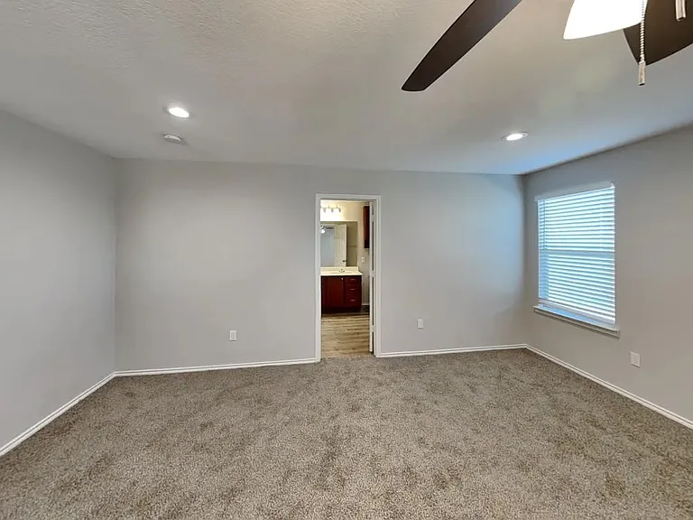 6911 Dulce Mdw — Photo 7