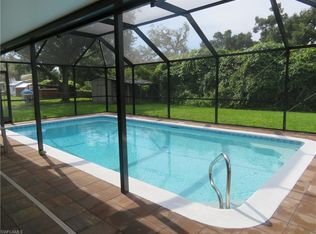 281 5th Ave, Labelle, FL 33935