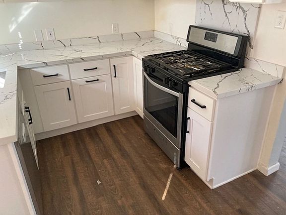 2nd image of 7902 Painter Ave #7904