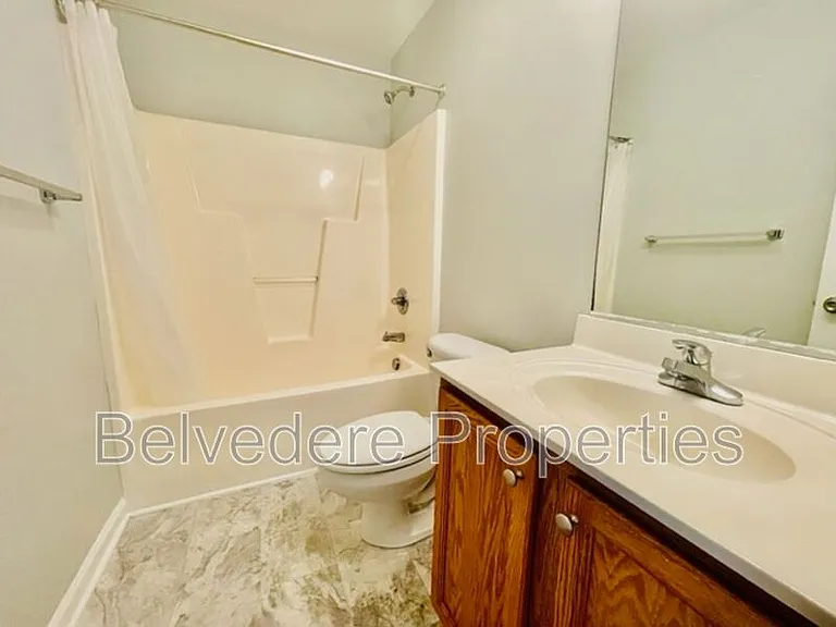 405 N Dudley St — Photo 9