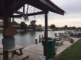 4650P Pontchartrain Dr, Slidell, LA 70458