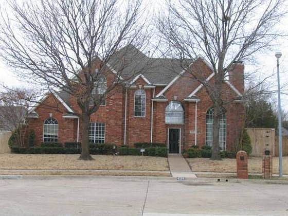 1st image of 4504 Belvedere Dr