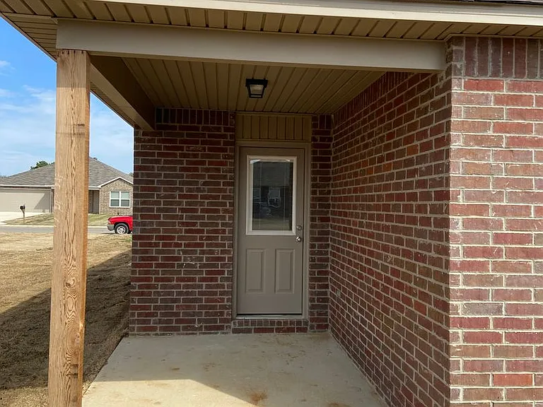 3817 Keeneland Dr — Photo 18