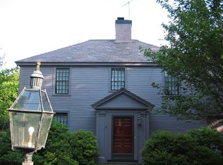 635 Andover St, Lowell, MA 01852