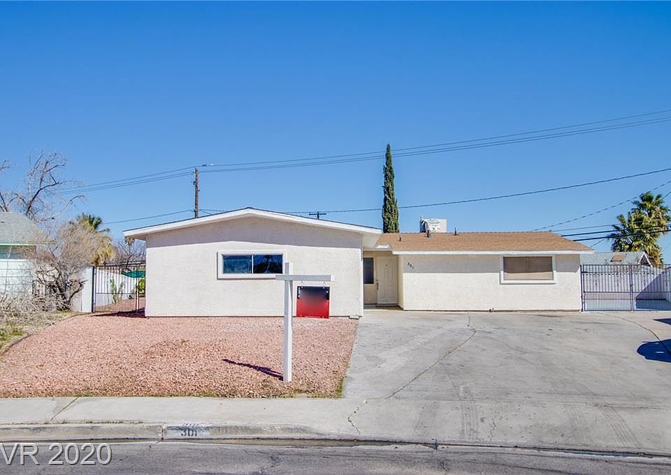 1st image of 301 S Wallace Dr