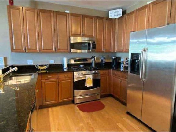 4th image of 140 S River St Unit 206