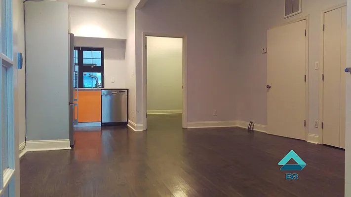 Rented by EXR | media 26