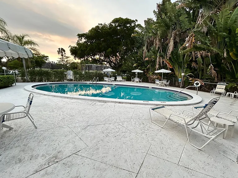 3115 Oakland Shores Dr #E103 — Photo 18