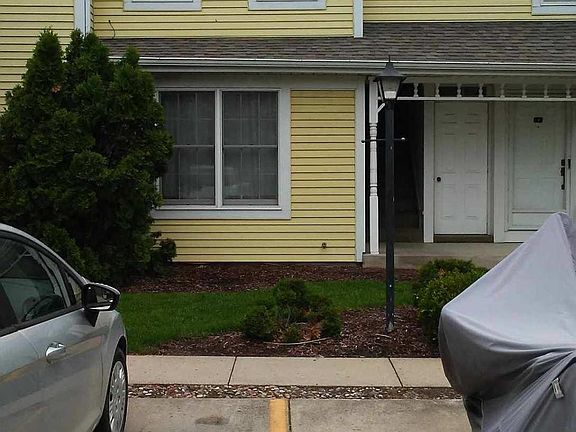 2nd image of 1601 S 16th St APT 14