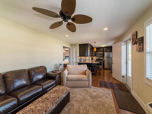 5th image of 850 Palm St #11