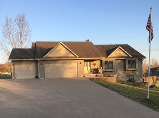 N5429 Eagle Circle Ln E, Onalaska, WI 54650