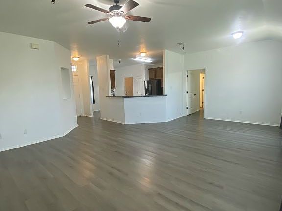 5th image of 2708 Hector Dr