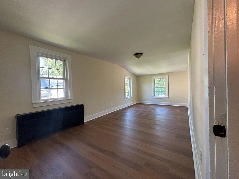 888 Walnut St — Photo 21